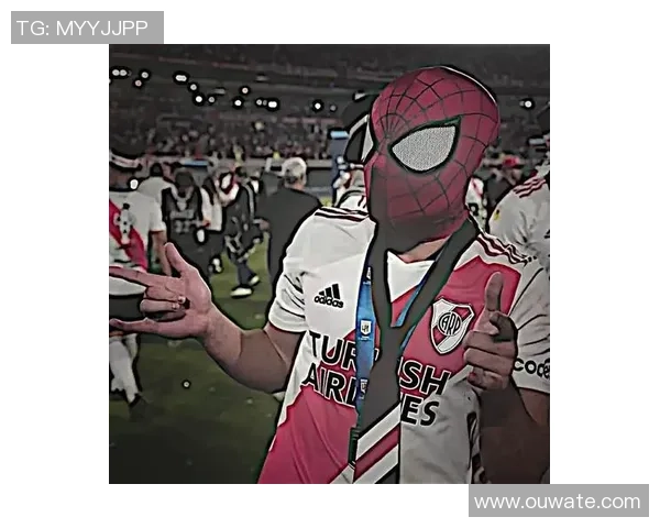 足球明星头像解析：从球场到社交媒体的形象塑造与影响力展示