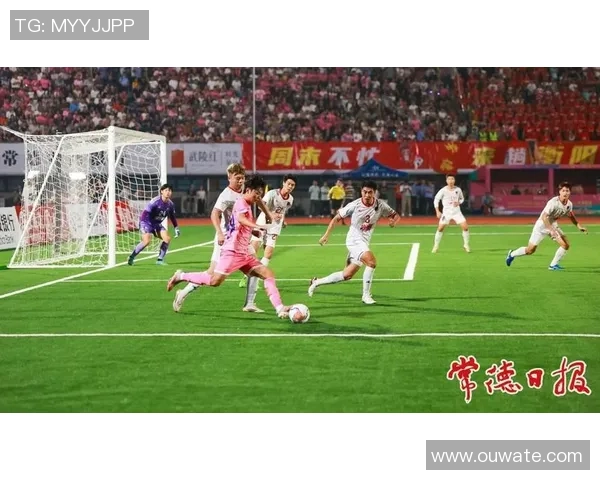 球迷们观看比赛时的精彩瞬间其他球星的反应与情感流露全记录 球迷们观看比赛时的精彩瞬间其他球星的反应与情感流露全记录